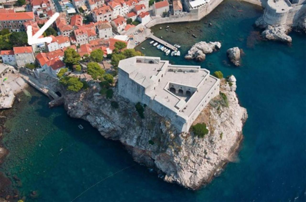 Mediteran With Garden Next To Beach And Old Town Dubrovnik Exterior foto